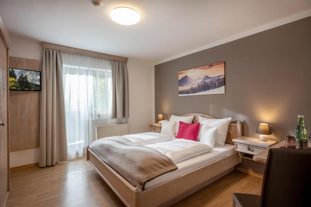 Hotel Schmiedboden Oberndorf in Tirol Kültér fotó