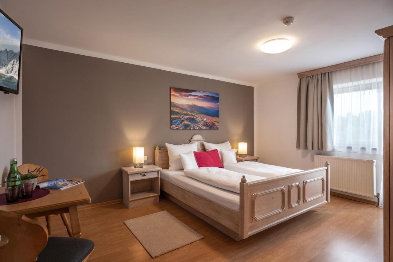 Hotel Schmiedboden Oberndorf in Tirol Kültér fotó
