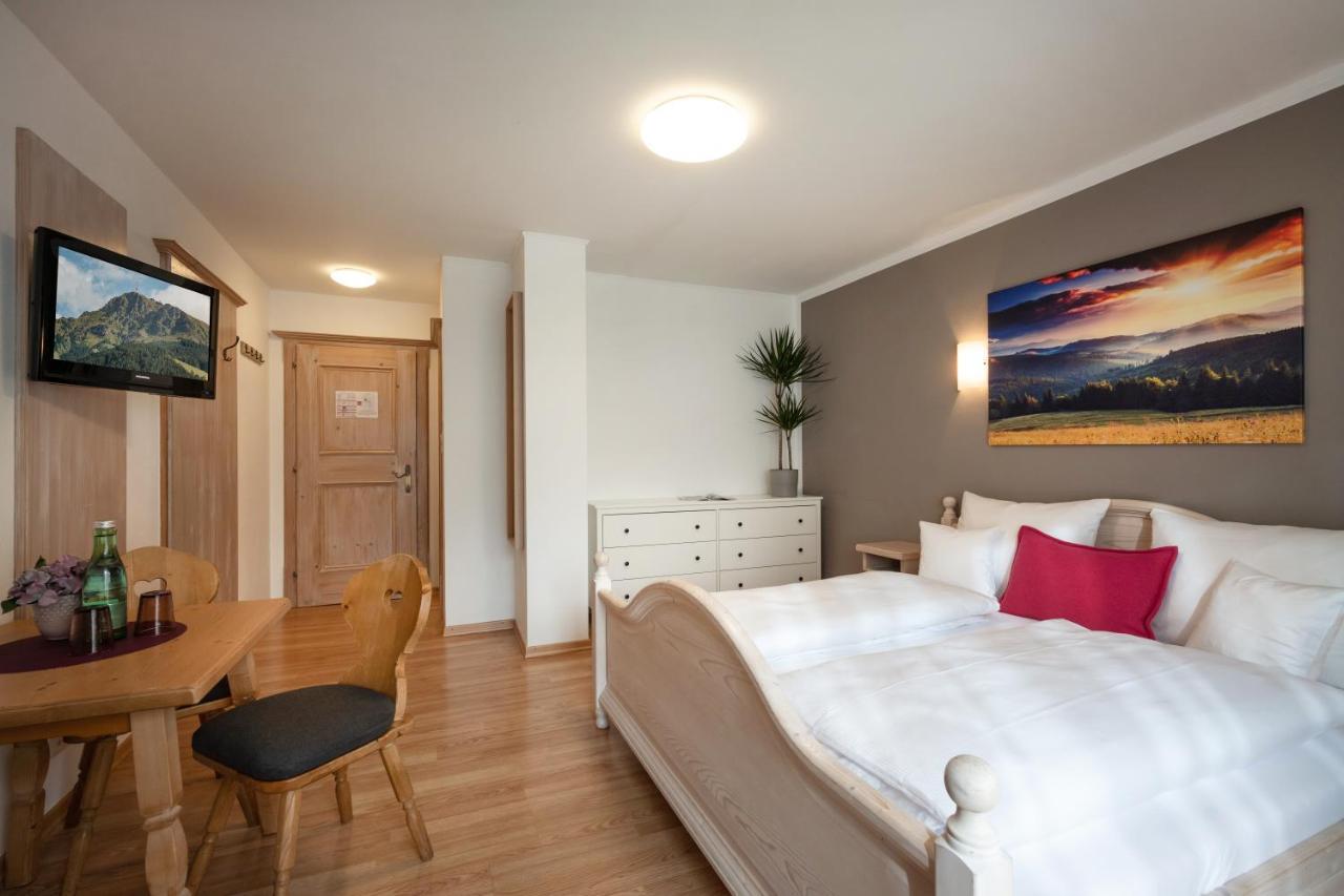 Hotel Schmiedboden Oberndorf in Tirol Kültér fotó