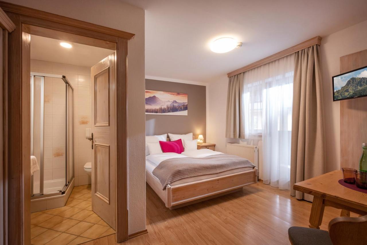 Hotel Schmiedboden Oberndorf in Tirol Kültér fotó