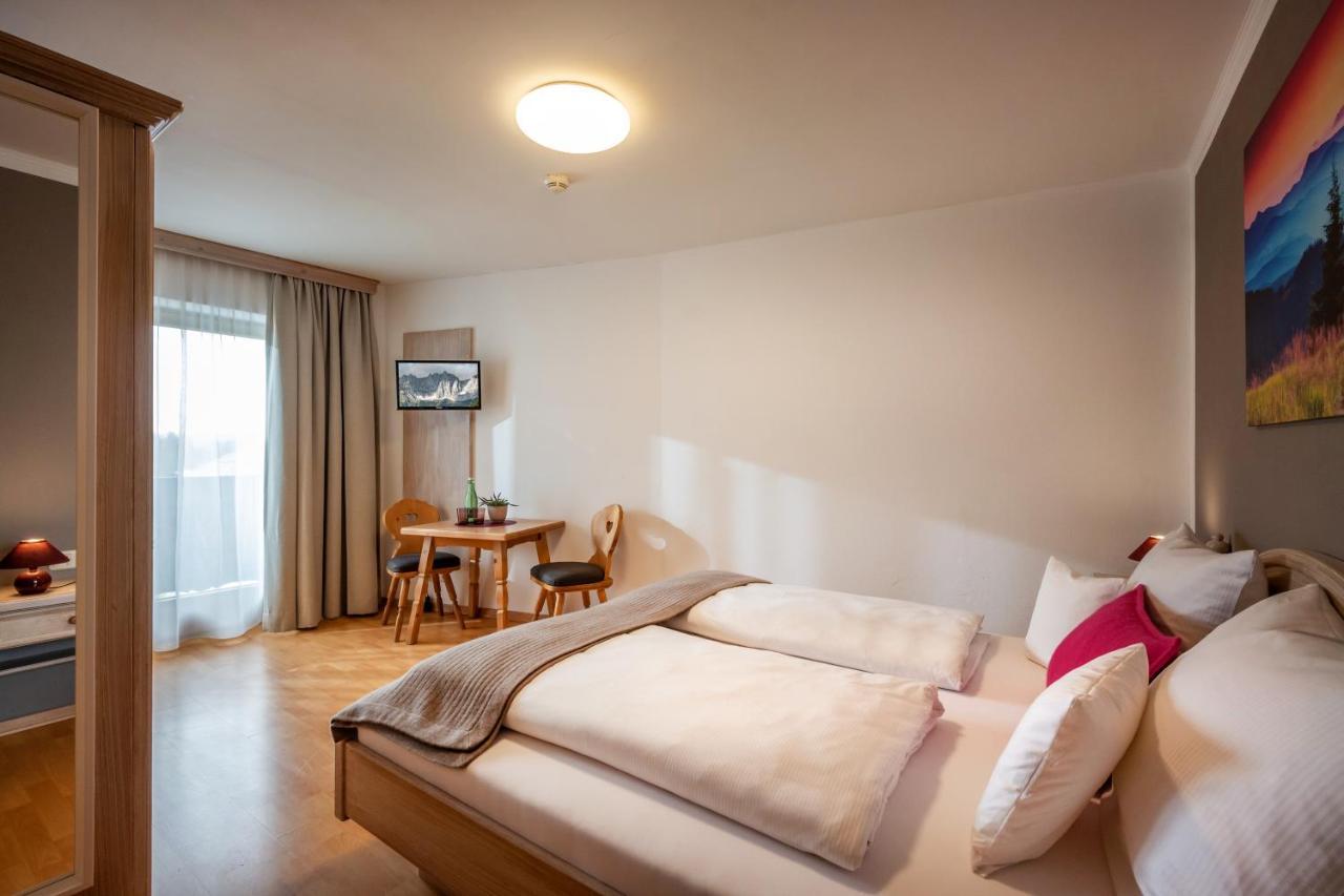 Hotel Schmiedboden Oberndorf in Tirol Kültér fotó