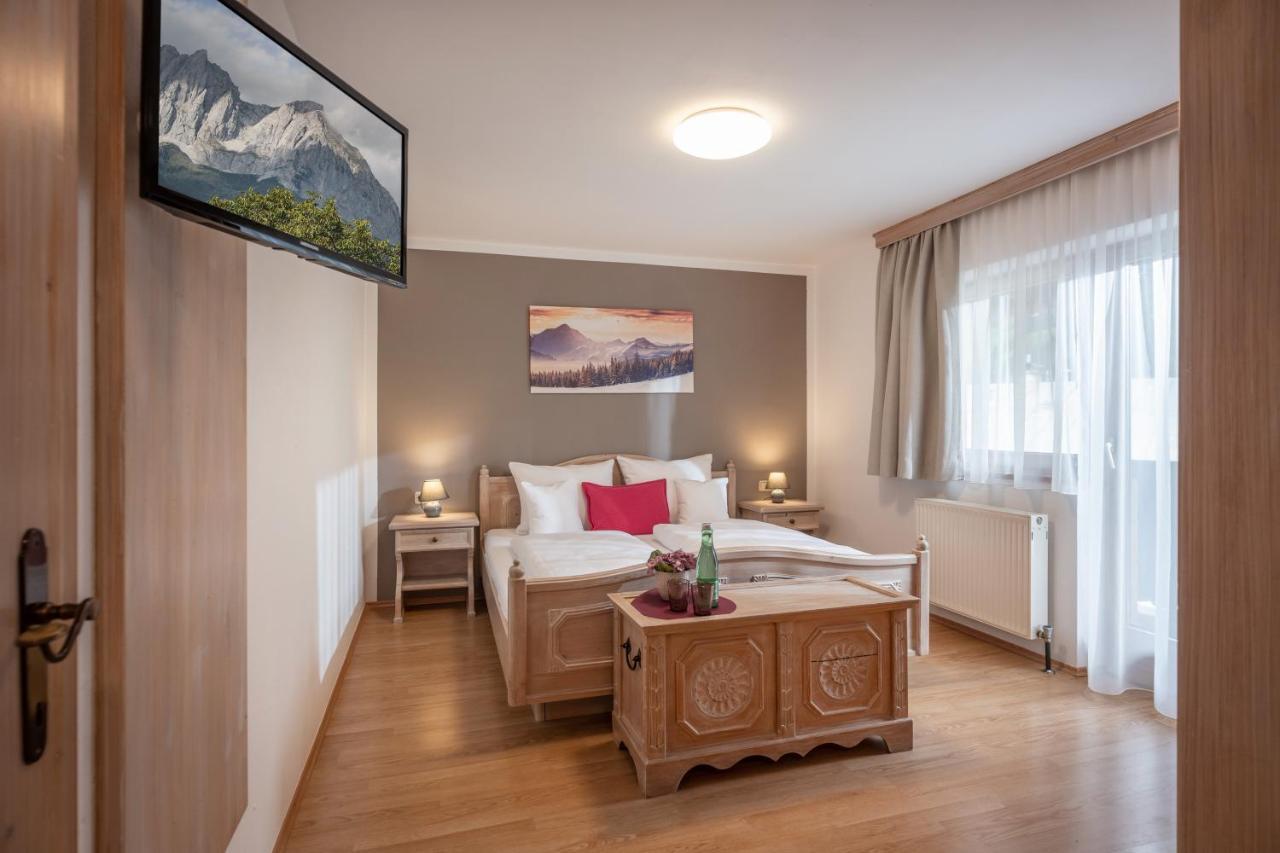 Hotel Schmiedboden Oberndorf in Tirol Kültér fotó